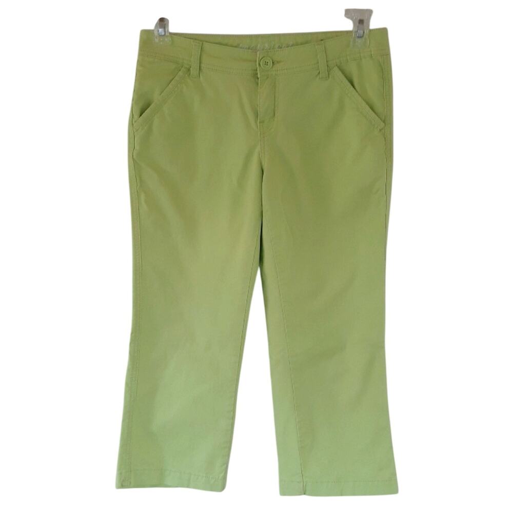 Maurices Lime Green Capri Crop Pants - Picture 2 of 4